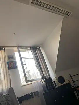 LoveNBloom online show from May 29, 9:18 am