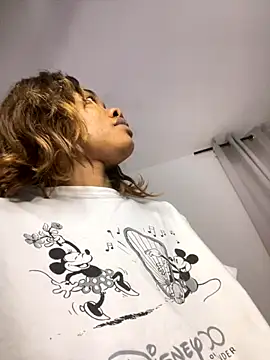  yisela  online show from October 19, 3:29 am