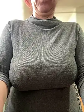 sweetmystery1 online show from March 26, 11:49 am