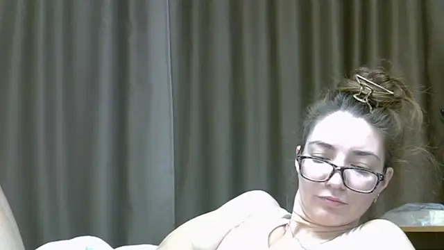 Snapshot of Ashleyspice chatting on December 28, 8:26 am Ashleyspice online show from December 28, 8:26 am