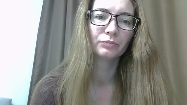 Snapshot of Ashleyspice chatting on February 19, 6:33 am Ashleyspice online show from February 19, 6:33 am