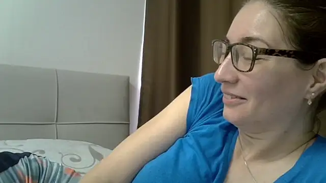 Snapshot of Ashleyspice chatting on March 19, 7:18 am Ashleyspice online show from March 19, 7:18 am