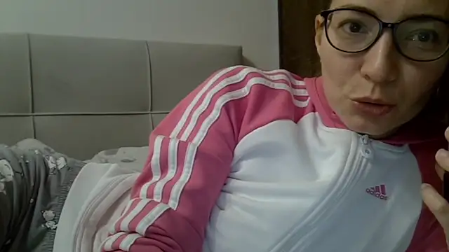 Snapshot of Ashleyspice chatting on October 6, 5:38 am Ashleyspice online show from October 6, 5:38 am