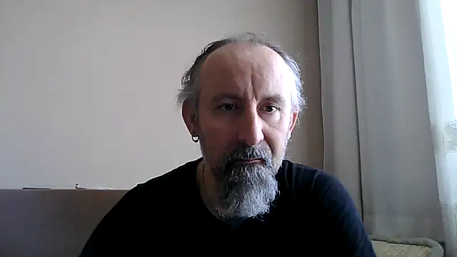 BuckWessle online show from April 30, 9:48 am