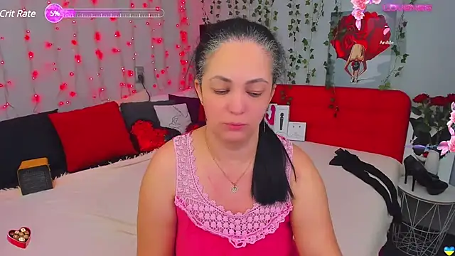 Snapshot of DarlingMilf chatting on December 27, 6:10 pm DarlingMilf online show from December 27, 6:10 pm