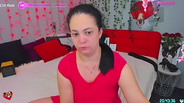 Snapshot of DarlingMilf chatting on January 11, 6:44 pm DarlingMilf online show from January 11, 6:44 pm