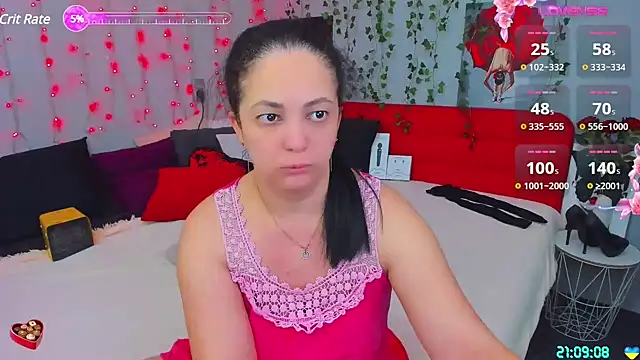 Snapshot of DarlingMilf chatting on January 13, 7:10 pm DarlingMilf online show from January 13, 7:10 pm