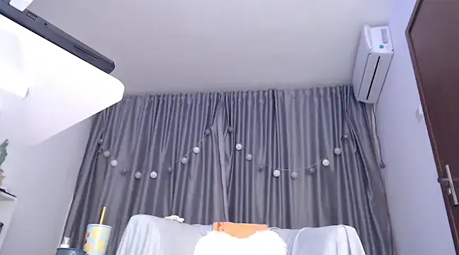 Babe Licious online show from March 9, 12:10 am