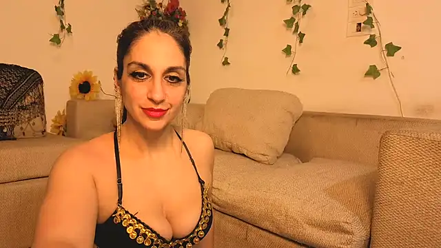 Bellydancerhot online show from July 16, 6:30 am