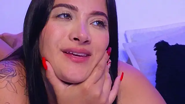 Marianaa Lopezz online show from December 27, 10:48 pm