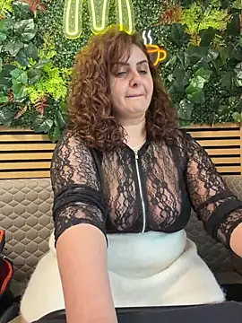 AnneKane online show from March 14, 9:15 am