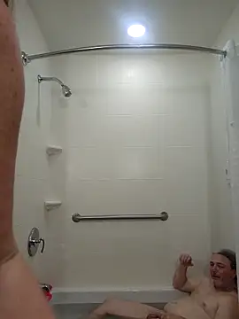 Hotredheadandtoungelasher online show from December 20, 12:12 pm