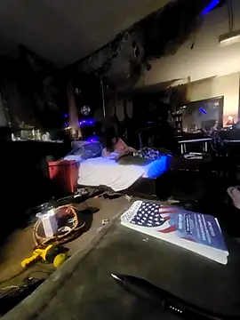 Hotredheadandtoungelasher online show from February 6, 5:12 am