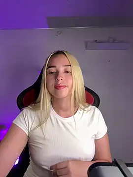 Irisweet  online show from February 2, 9:34 pm