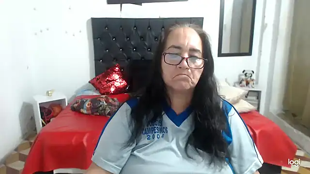 Snapshot of Sweetbigcatt chatting on December 27, 2:47 am Sweetbigcatt online show from December 27, 2:47 am