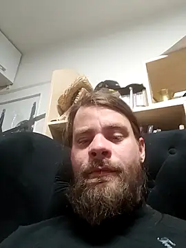 Snapshot of cptSysifos chatting on November 9, 9:57 pm cptSysifos online show from November 9, 9:57 pm