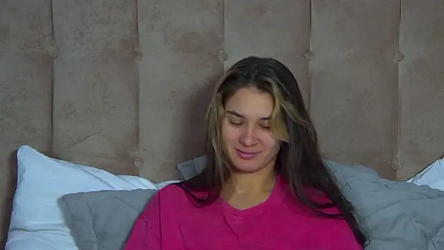 Snapshot of RachelSimpson chatting on November 7, 6:30 pm RachelSimpson online show from November 7, 6:30 pm