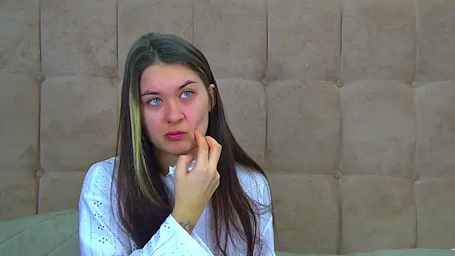 RachelSimpson online show from February 23, 6:22 am