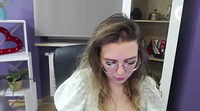 Zoey Erotic online show from January 23, 5:24 am