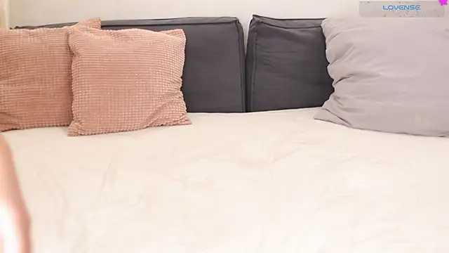 Lily minx online show from February 2, 4:22 am