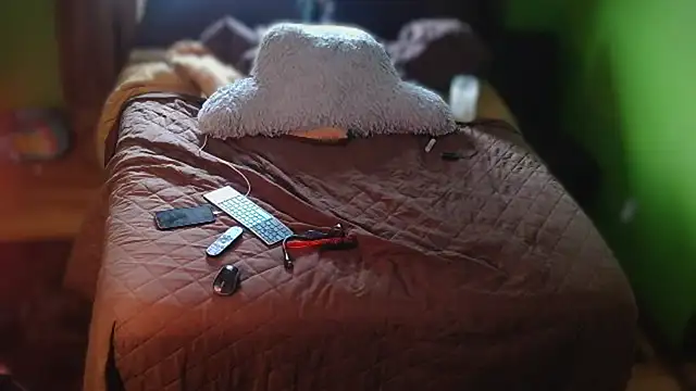 Sexslavescorpio online show from December 14, 8:02 pm