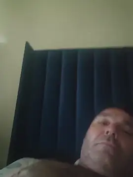 Snapshot of Brutus009 chatting on March 4, 8:42 am Brutus009 online show from March 4, 8:42 am