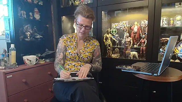 MaryG online show from March 9, 9:24 am