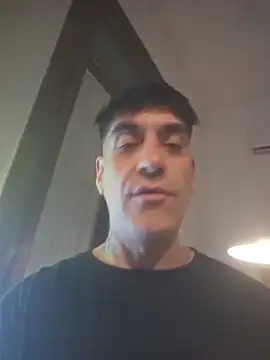 Elnonoykeila77 online show from July 4, 10:38 pm