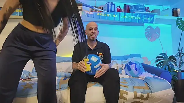 Elnonoykeila77 online show from July 16, 10:05 pm