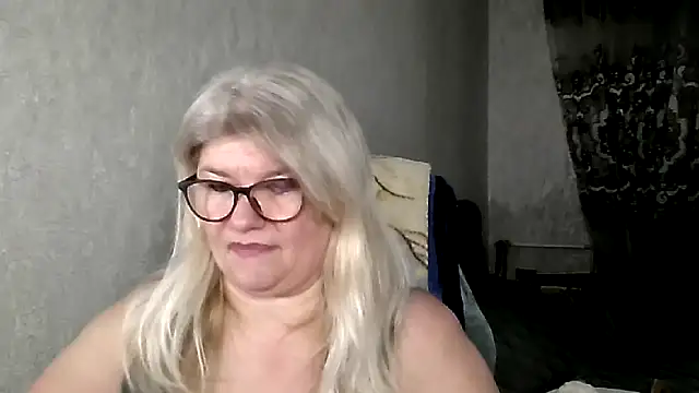 Diana 49 online show from February 6, 7:45 am