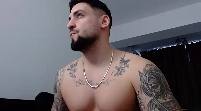  DylanGreen online show from February 18, 8:38 am