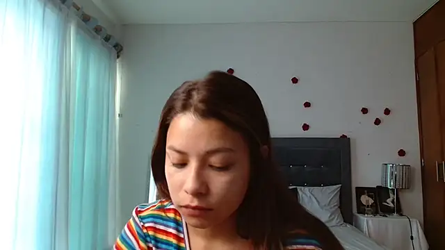 Snapshot of 3littleschoolteens chatting on May 11, 5:54 pm 3littleschoolteens online show from May 11, 5:54 pm