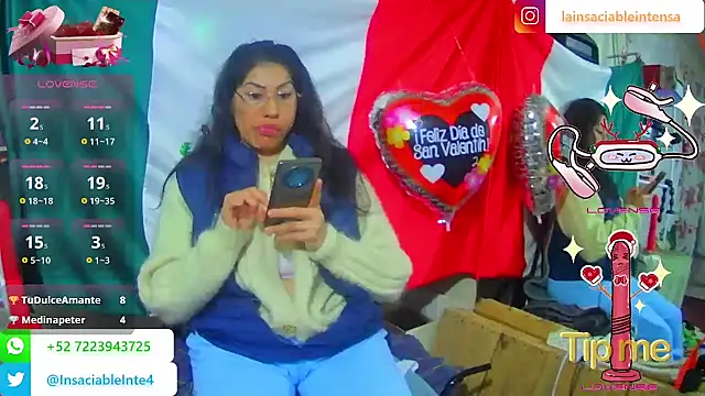 LaInsaciableIntensa online show from February 19, 2:01 am