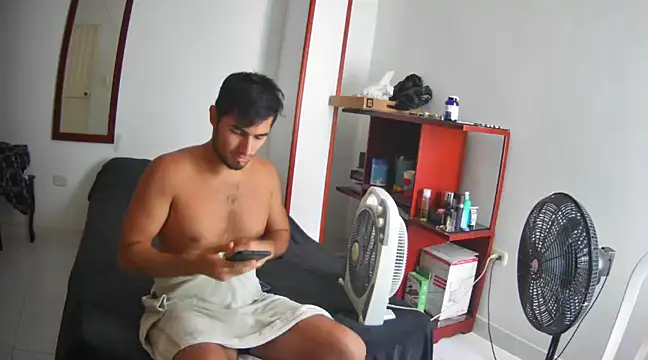 lechero226 online show from January 24, 3:45 pm