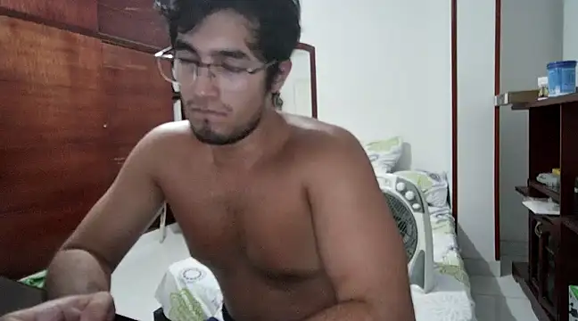 lechero226 online show from March 21, 7:11 am