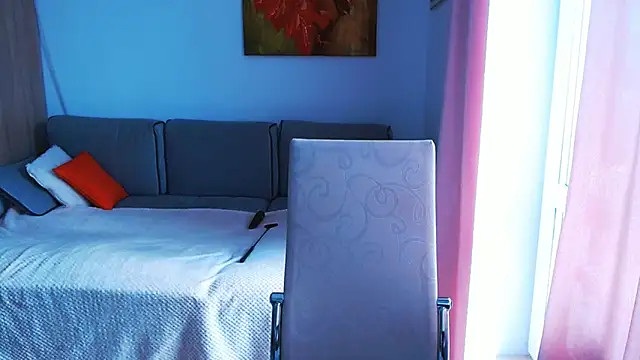 Magic Blondie online show from September 23, 1:58 pm