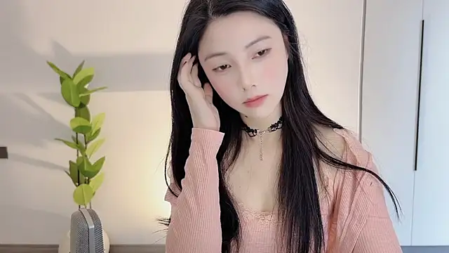 HaagenDazs  online show from February 20, 8:39 am