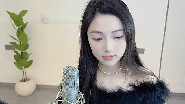 HaagenDazs  online show from March 11, 12:54 am