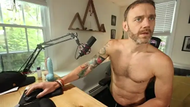 BradBronton online show from May 30, 1:08 pm