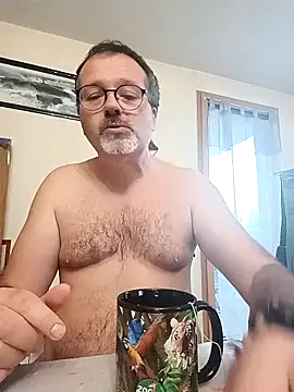 mike9473 online show from September 18, 5:31 am