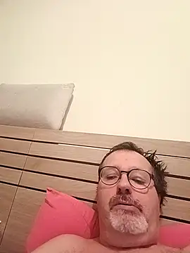 mike9473 online show from October 13, 8:09 pm