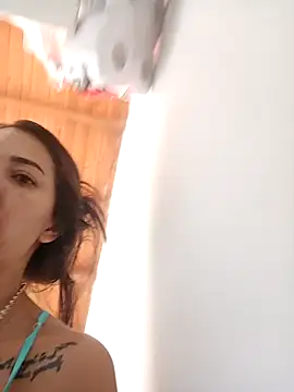 Snapshot of LunaZambrano chatting on November 17, 6:14 pm LunaZambrano online show from November 17, 6:14 pm