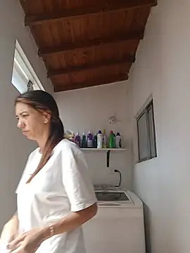 Snapshot of LunaZambrano chatting on July 13, 3:04 pm LunaZambrano online show from July 13, 3:04 pm