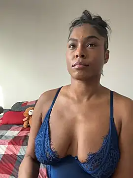 CandyLuxxxx online show from January 7, 5:09 pm