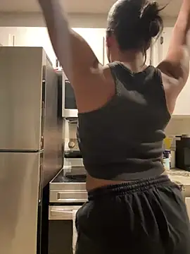 CandyLuxxxx online show from February 9, 3:45 pm