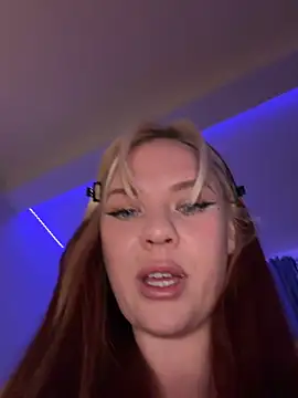 AnjaAmelia online show from April 1, 6:49 pm