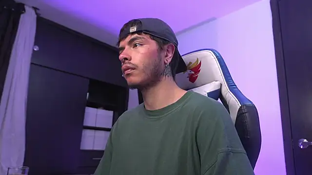  morghan  online show from April 10, 1:33 am