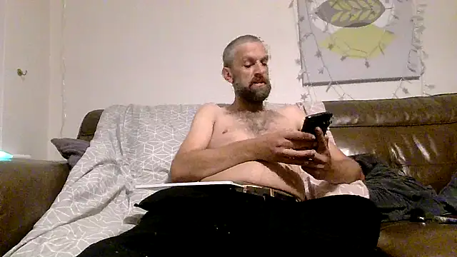 Matts1988 online show from October 2, 11:45 pm