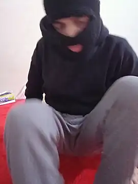 arabqueen online show from December 17, 8:26 pm