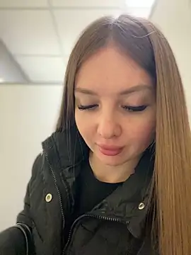 KrisMagnoly online show from October 22, 4:40 pm